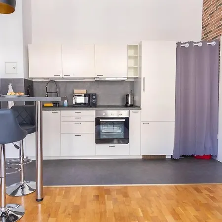 Working Place, Netflix, 4K Tv, Heart Of Leipzig Exterior photo